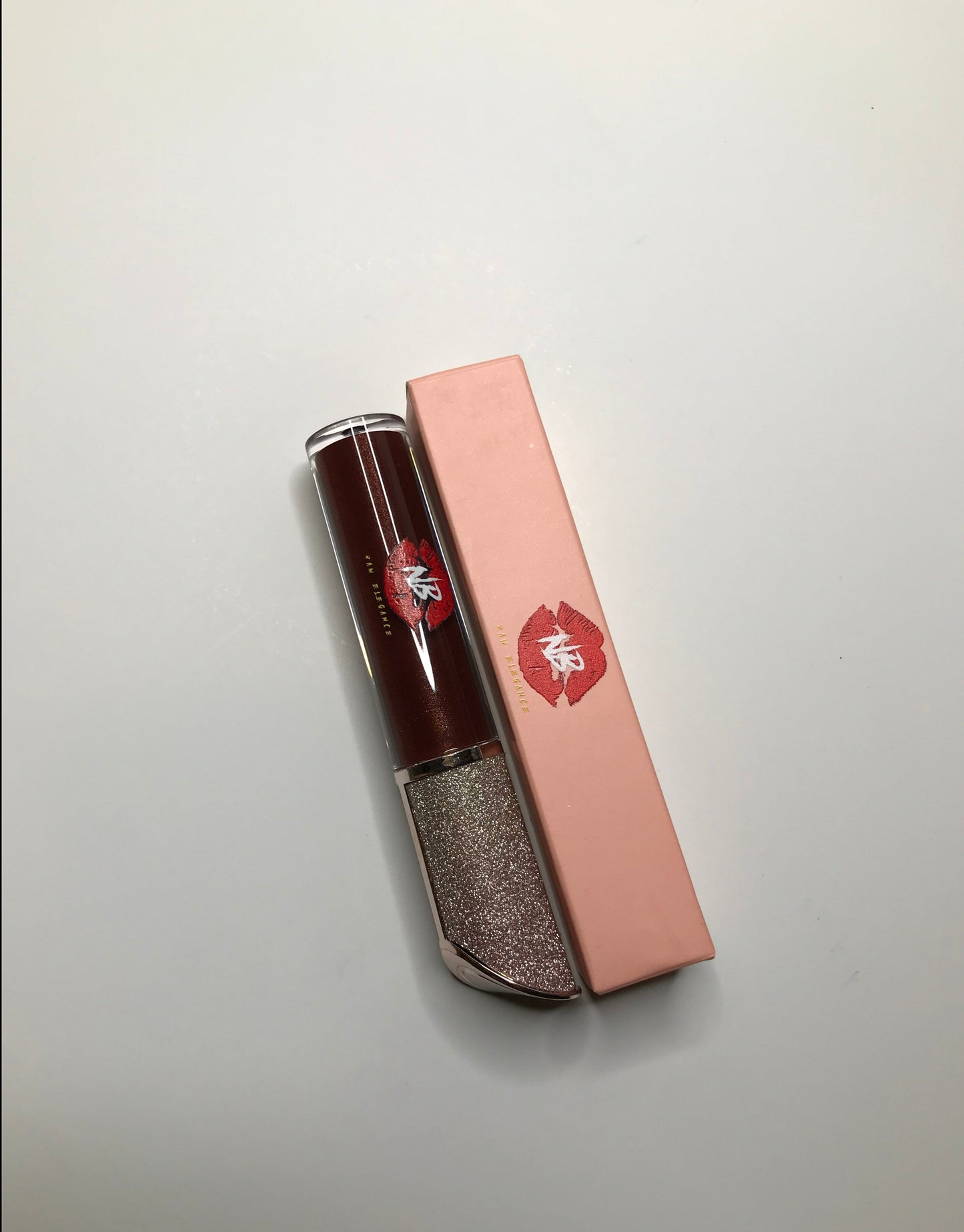 Ready to add a bit of flavor? Try the Chocolate Espresso lip shine!! The ILLUMINATING deep brown shade is complimented with a red undertone.
