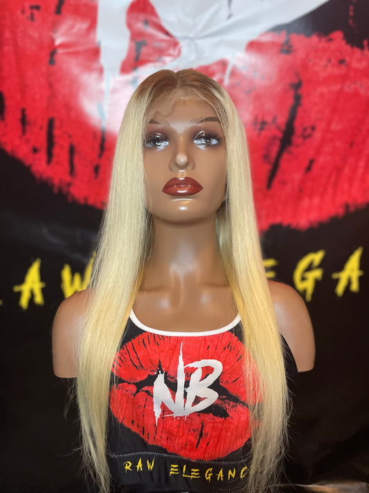 #4/#613 20" Straight 13x4 Frontal Lace Wig